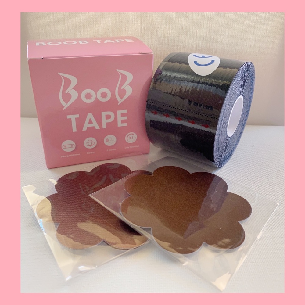Boob Tape with 2 Nipple Covers